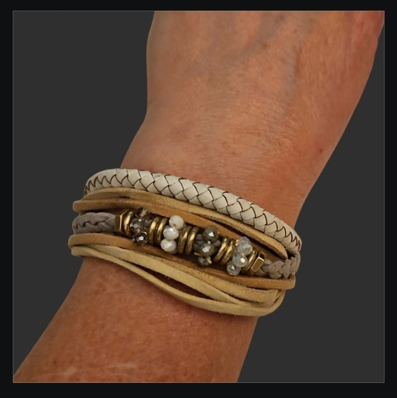 3/$30 Cowboy Core Western Braided Leather Beaded Layered Bracelet - Picture 1 of 4